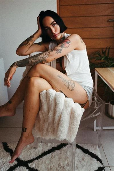 Monique 0687460461, Escort, Sandton