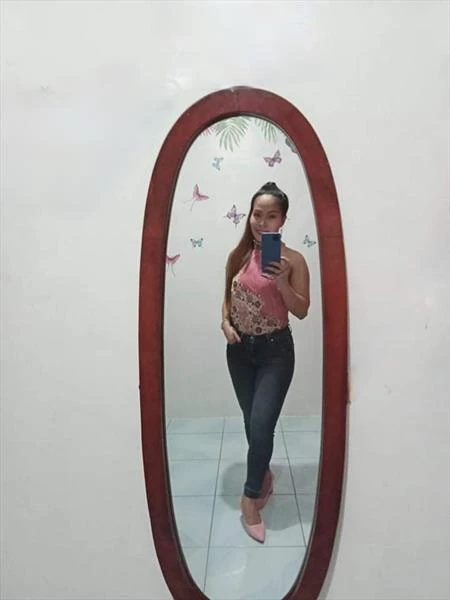 Summer, Escort, Makati