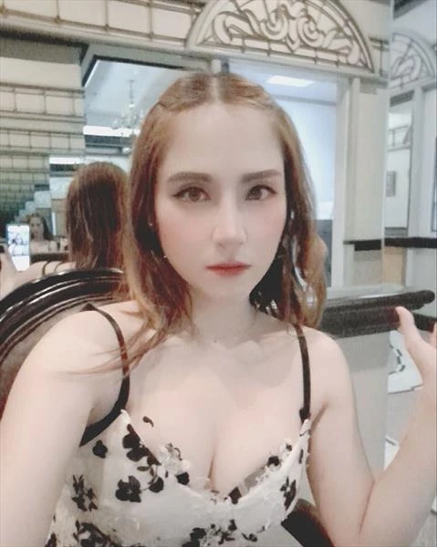 Jennifer, Escort, Pasay