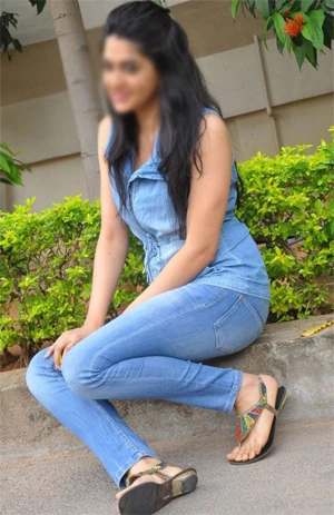 Vidya Sharma — 1 / 2