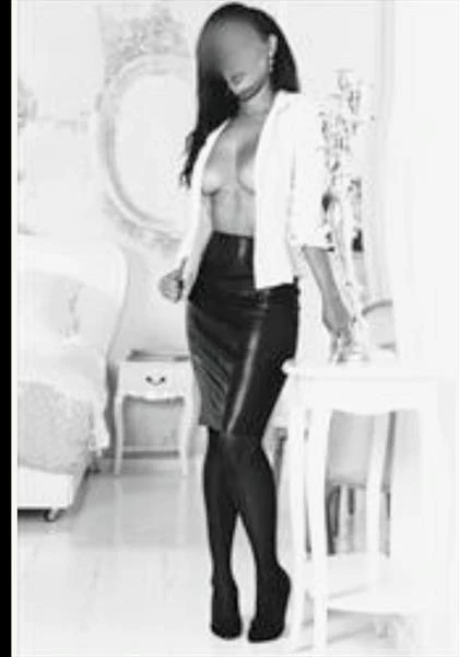 Sabrina, Escort, Sliema