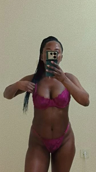 Anna, Escort, Hongguang Qidui