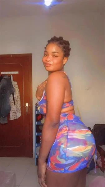 Mandy, Escort, Kumasi