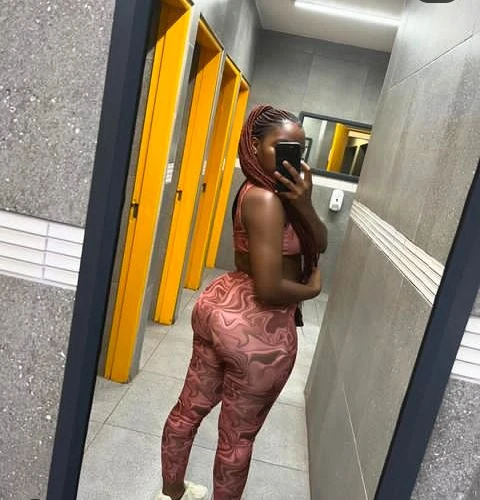 Fifi, Escort, Bloemfontein