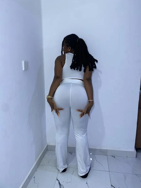 Candy, Escort, Accra