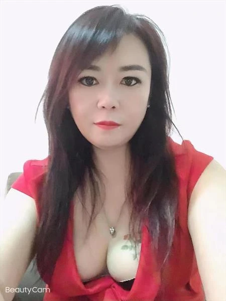 Olga, Escort, Tirana