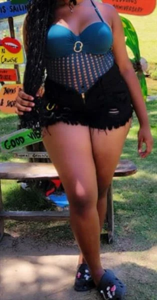Independent kim, Escort, Kingston