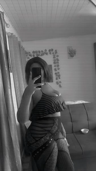 Juicy Bella, Escort, Accra
