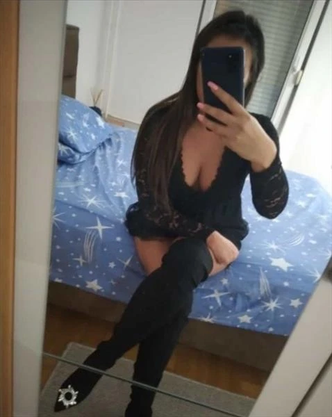 Ammna, Escort, Sarajevo