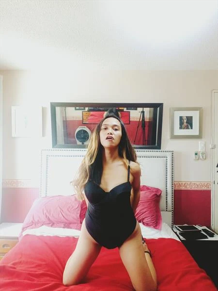 Versatile Maria, Escort, Manila