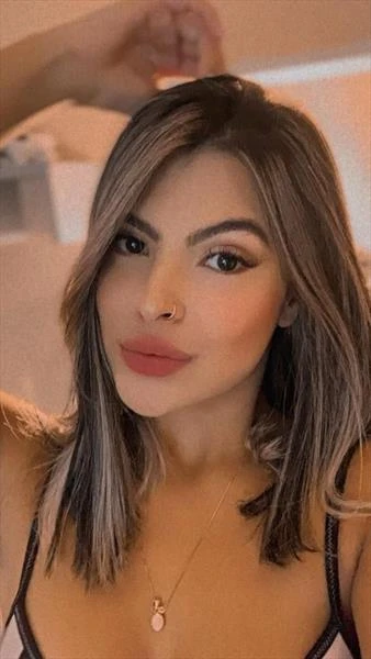 Nicol gomez, Escort, Nassau