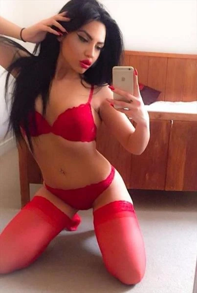 Cinthya, Escort, Dublin
