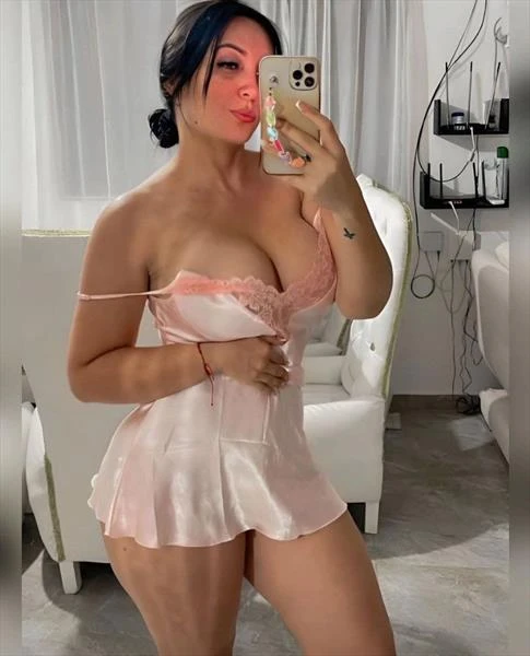 Lesly, Escort, Bayamón