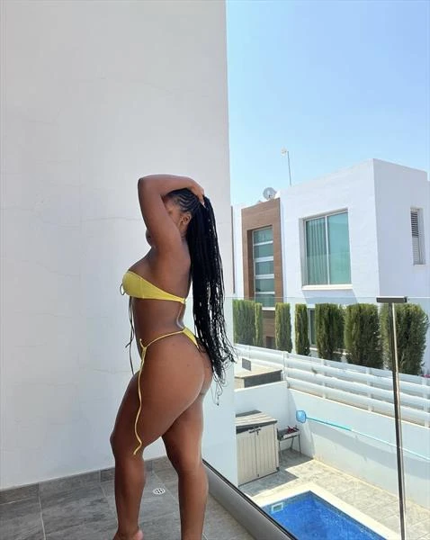 vee, Escort, Limassol