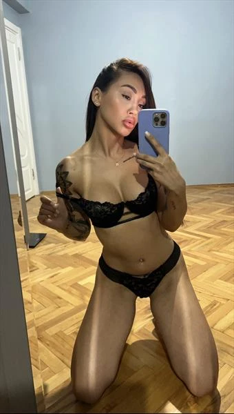 Gabi, Escort, Tirana