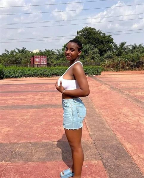 Lilli, Escort, Sekondi-Takoradi