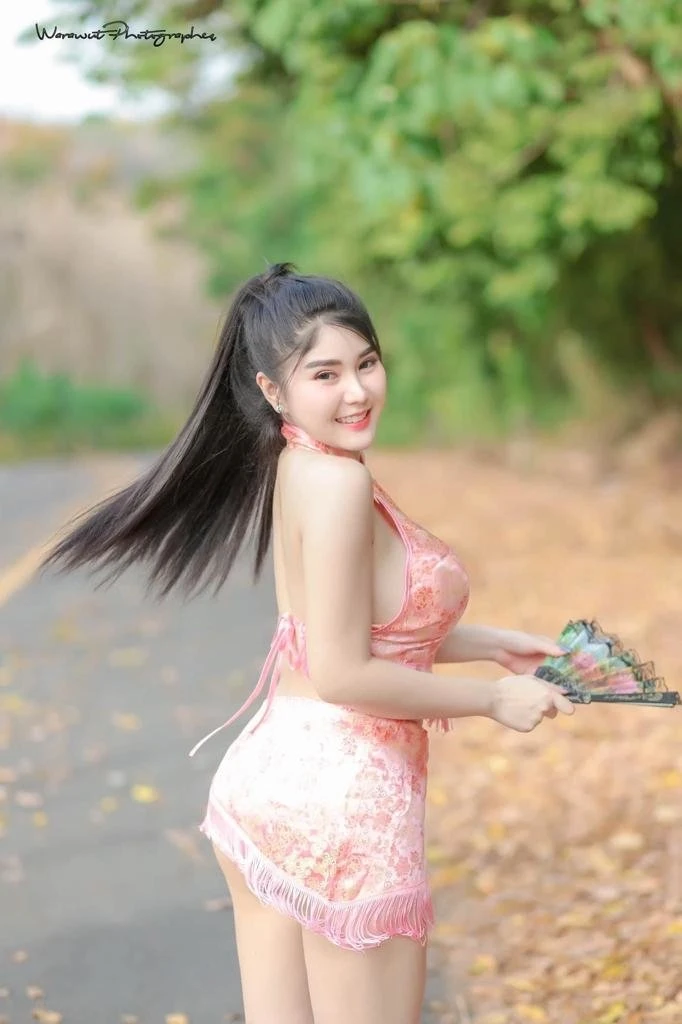 Sarah Joy Andre – Thai escort in Hong Kong — 3 / 11
