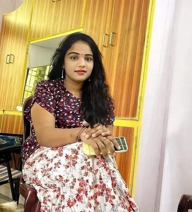 Bye Alisha Call Girl Service in Call Out – escort in Faridabad — 2 / 3