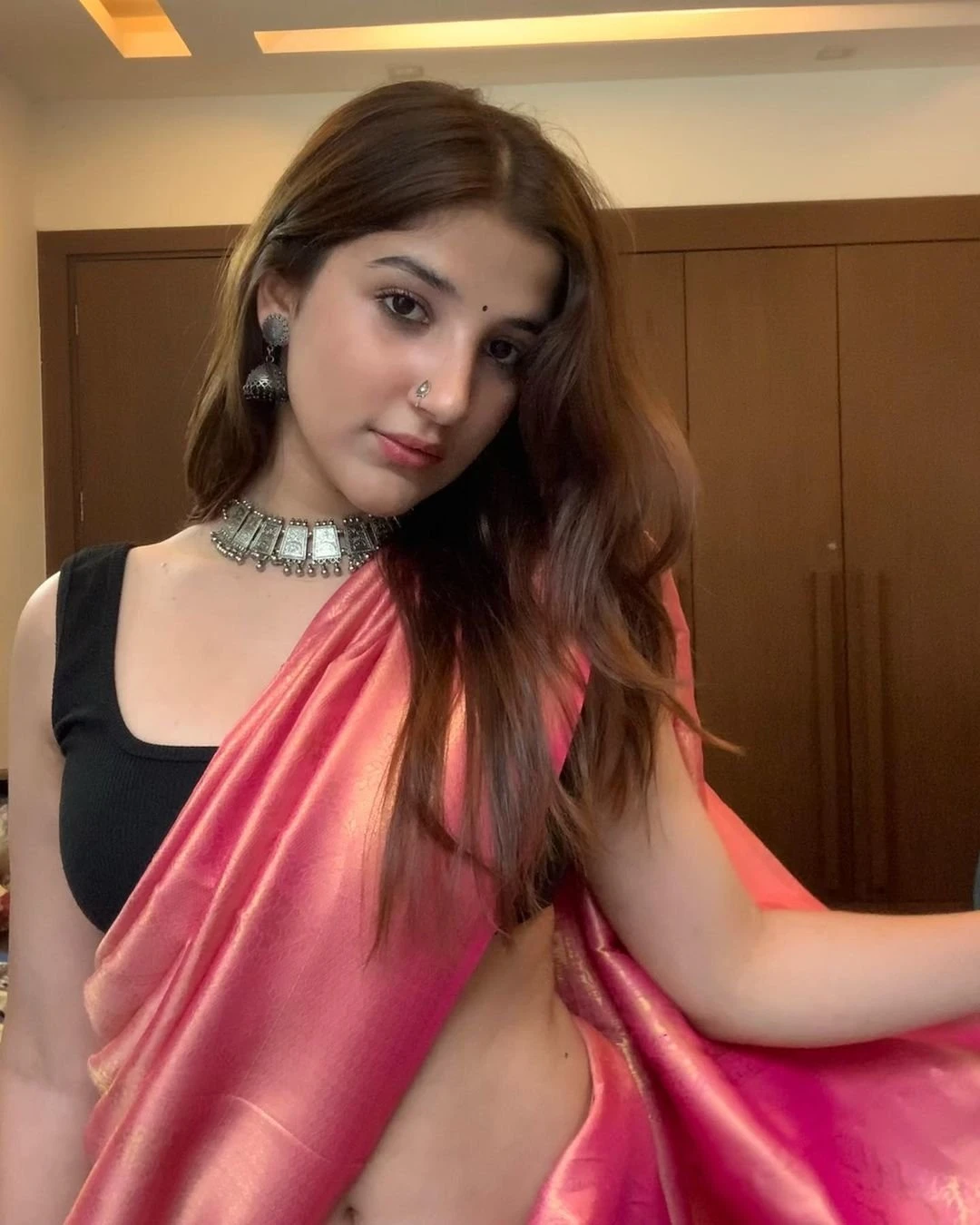Payal Patel – Indian escort in Ahmedabad — 3 / 4
