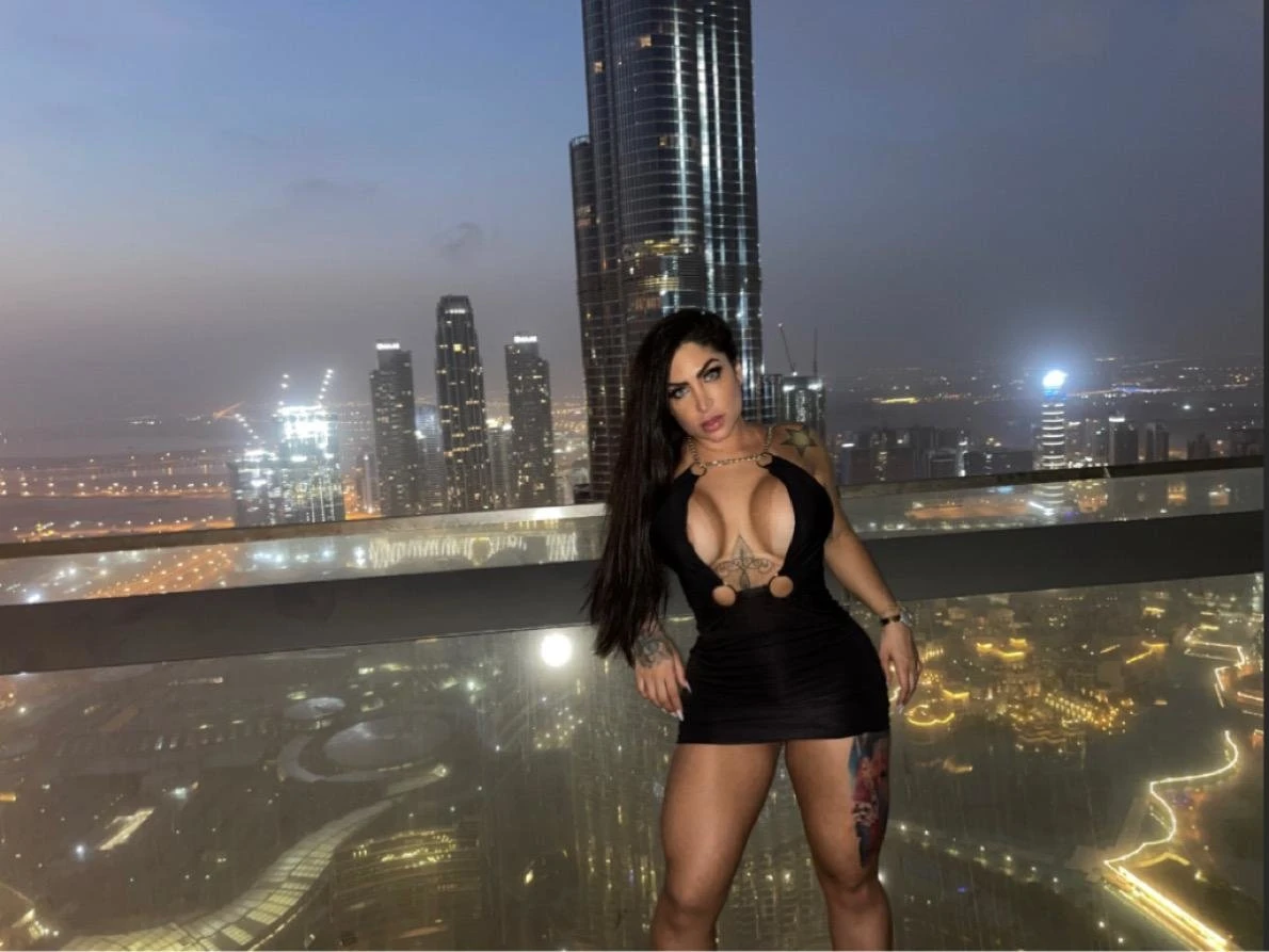 Gabriela Guess – Brazilian escort in Split — 9 / 12