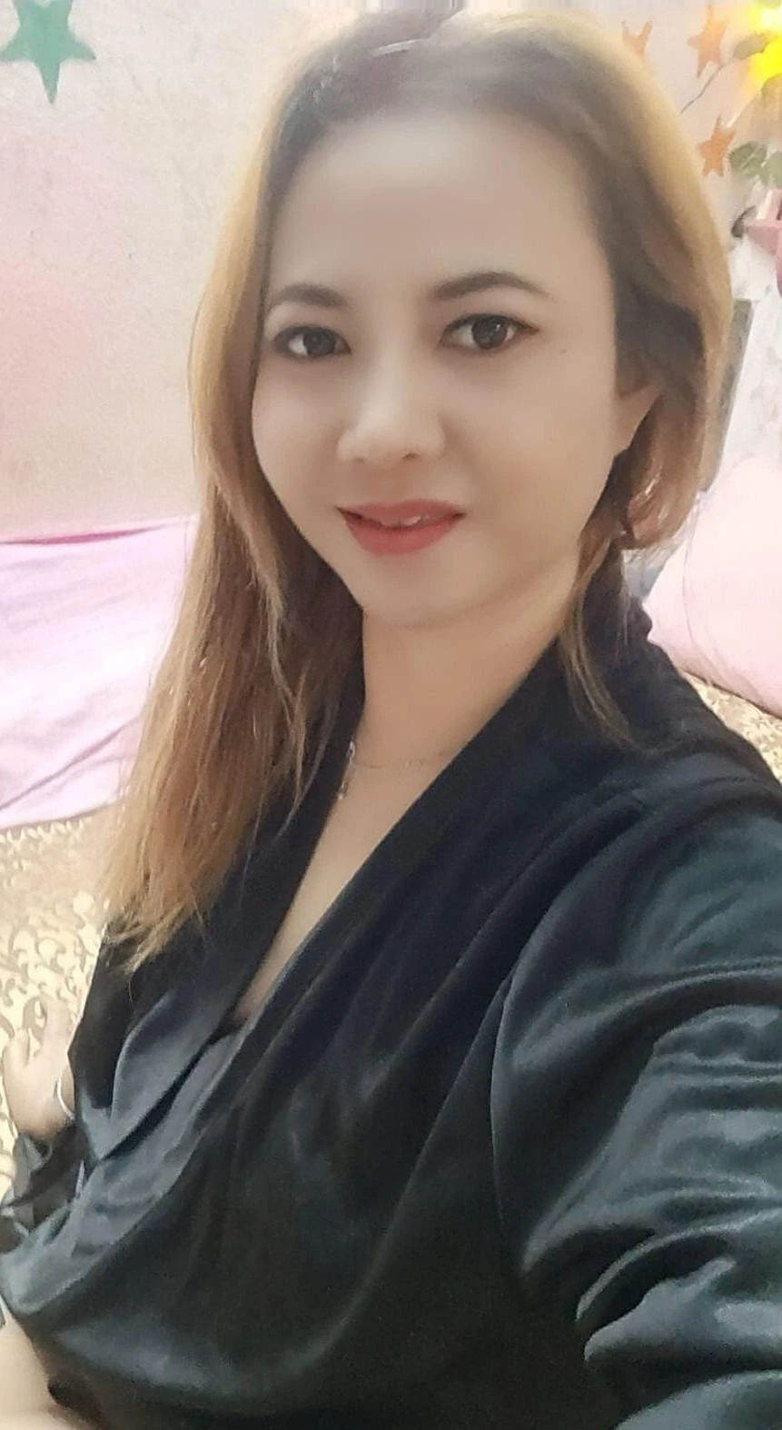 Zirra – Thai escort in Gurgaon — 2 / 3
