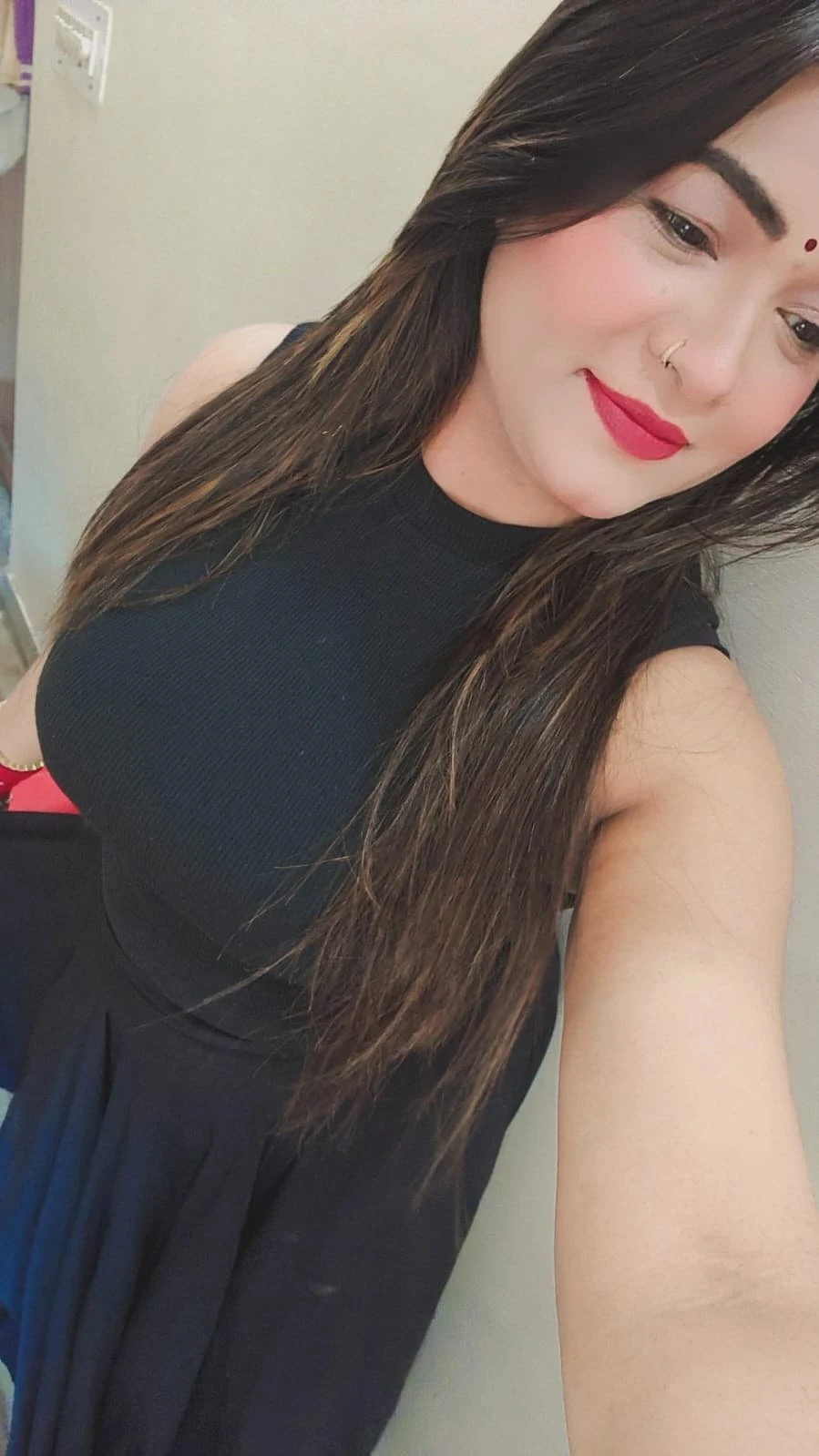 Riya Sharma – Indian escort in Gurgaon — 2 / 3