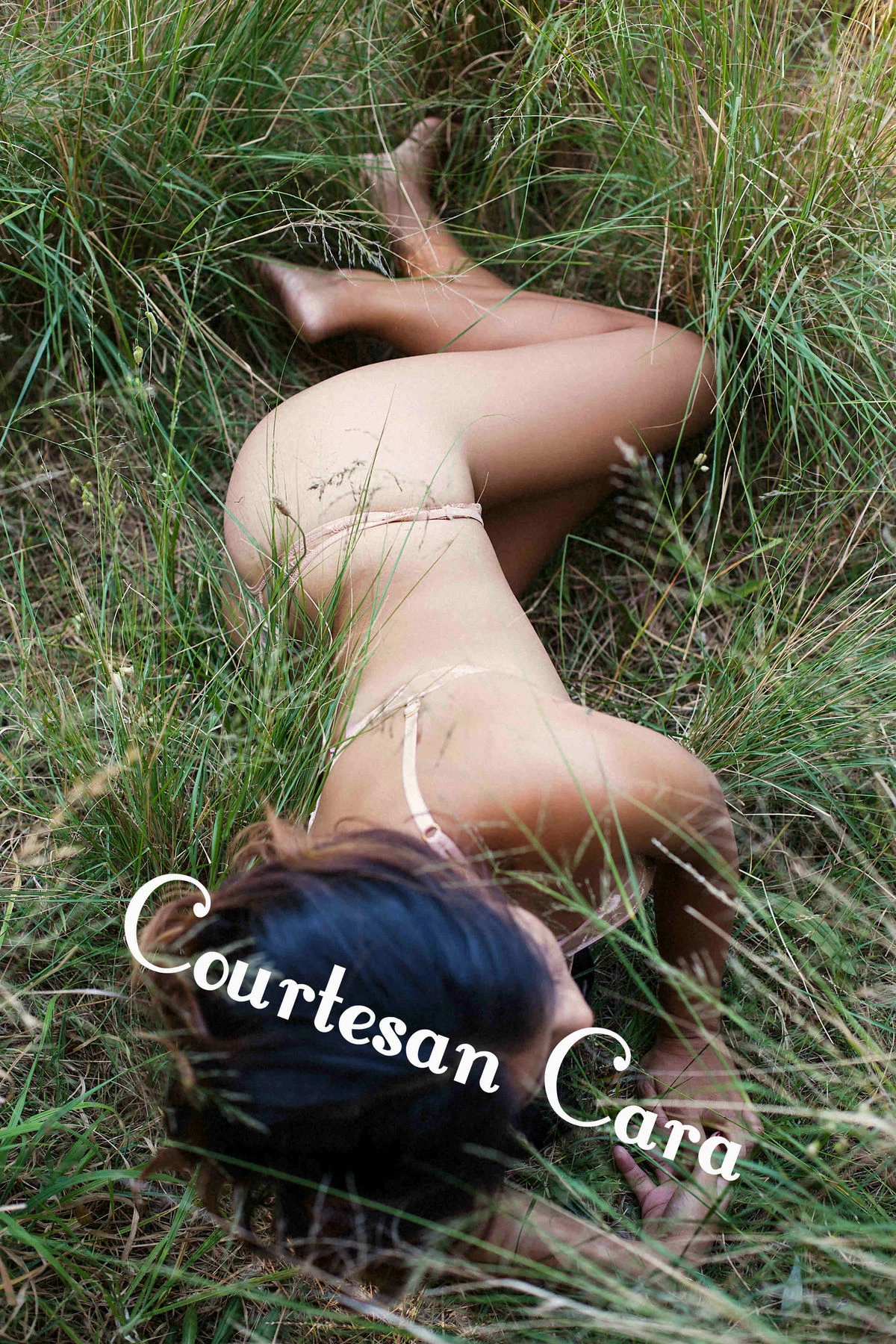 Courtesan Cara (May 15 to 17) – Singaporean escort in Hong Kong — 9 / 15