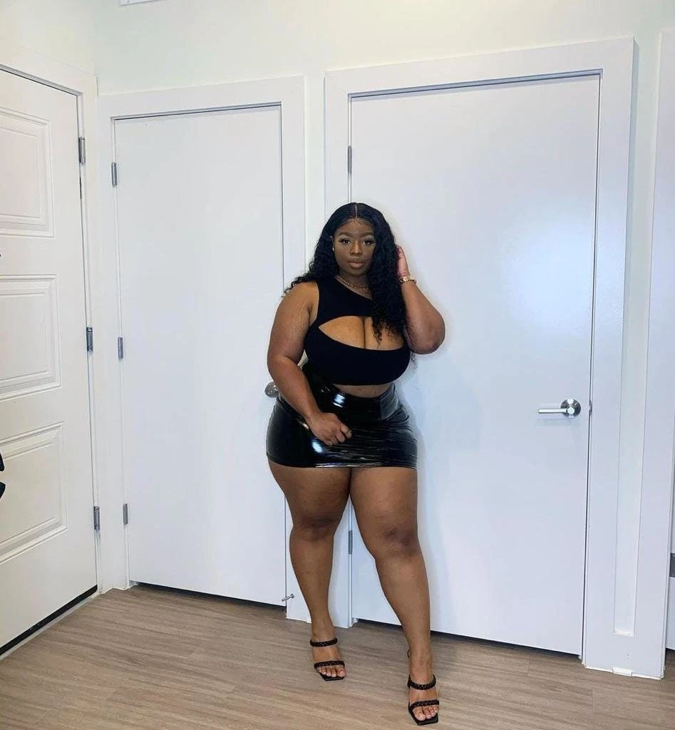 Jeny M – Kenyan escort in Bangalore — 4 / 6