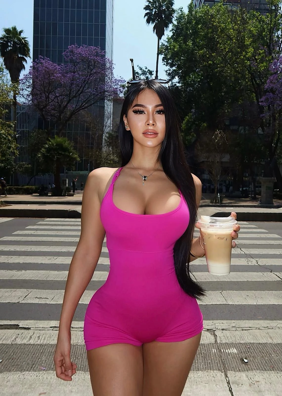 Nona Party Lover – Vietnamese escort in Hong Kong — 26 / 30