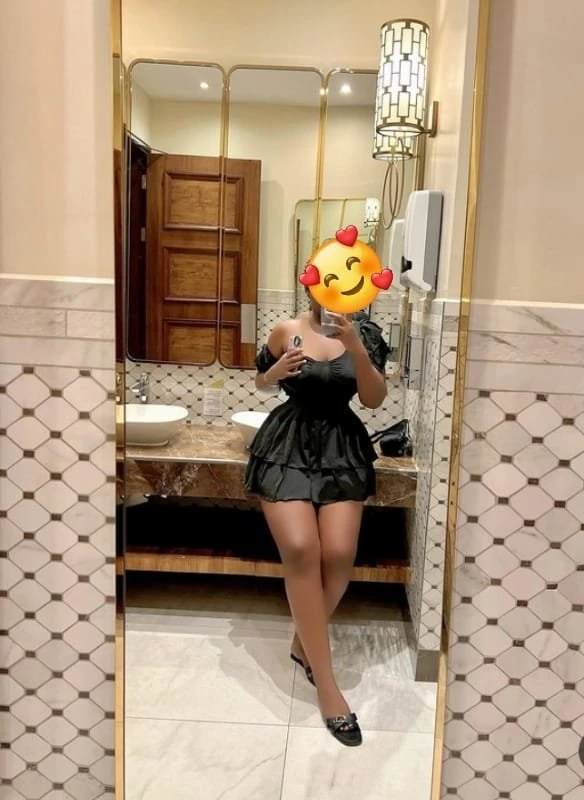 Mistress Tinah – Batswana escort in Candolim, Goa — 3 / 5