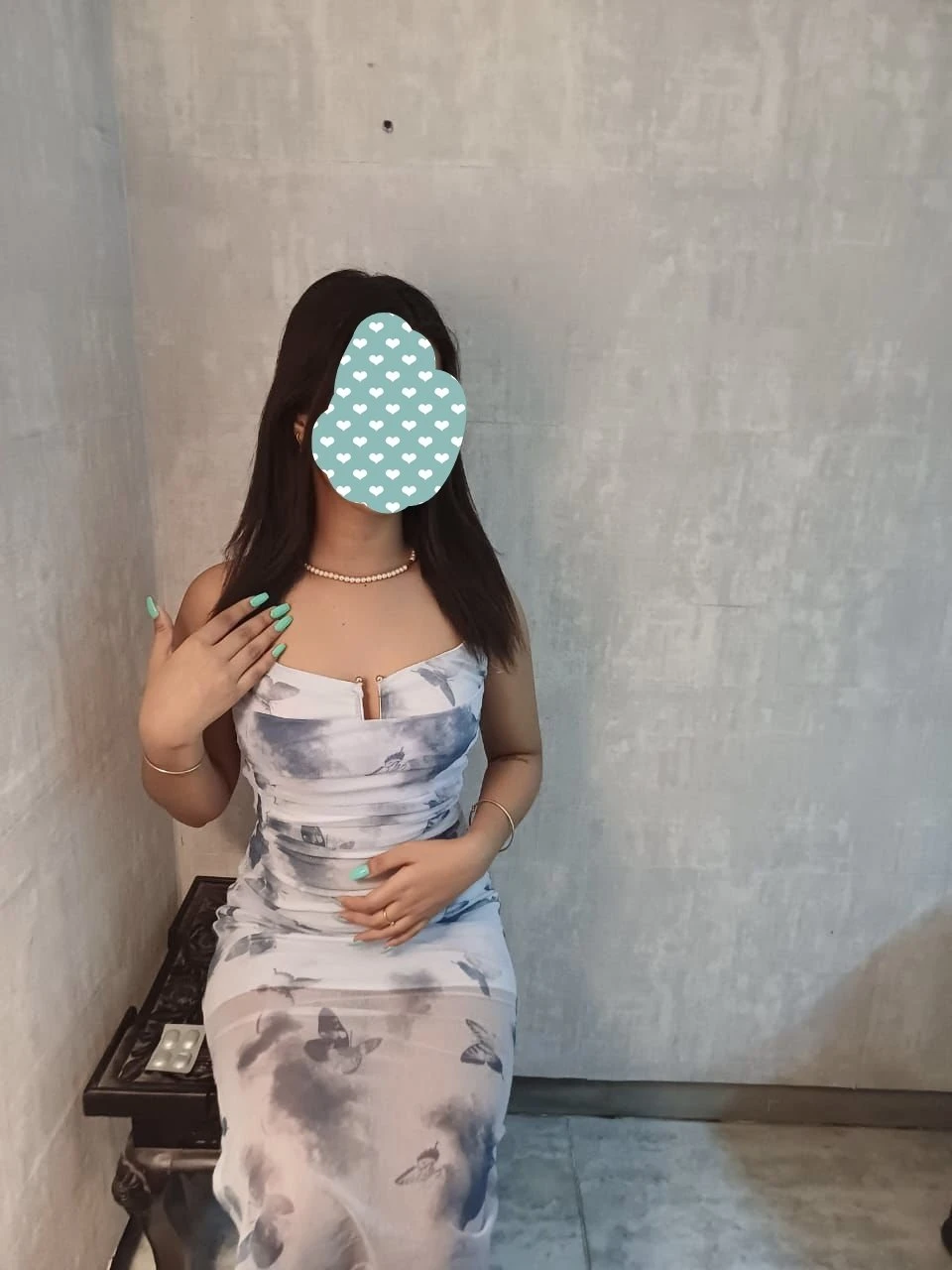 Ragini independent real meet & cam show – Indian escort in Bangalore — 3 / 4