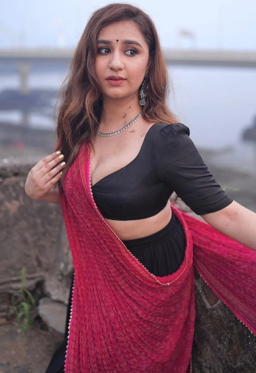 Jackline – Indian escort in Bangalore, Escort, Banga
