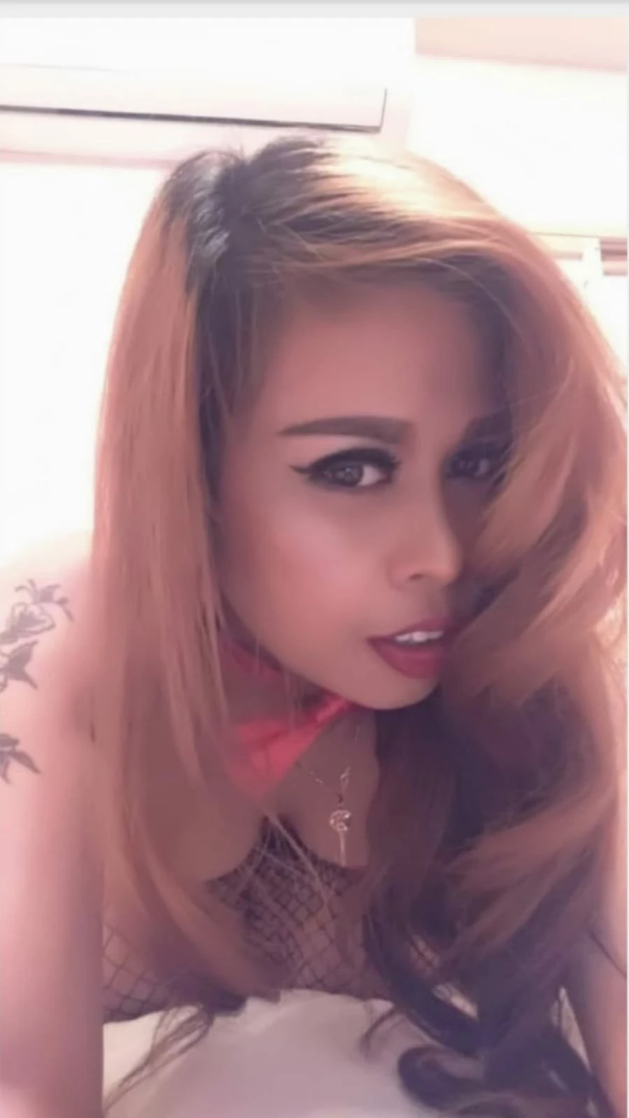 I'm your personal,pocket-party -starter – Indonesian escort in Hong Kong — 7 / 10
