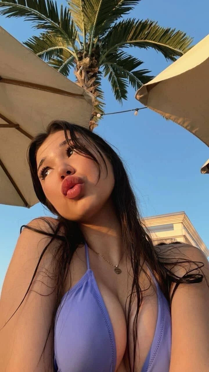 Evelyn Kazakh girl GFE – Kazakhstani escort in Hong Kong — 8 / 9