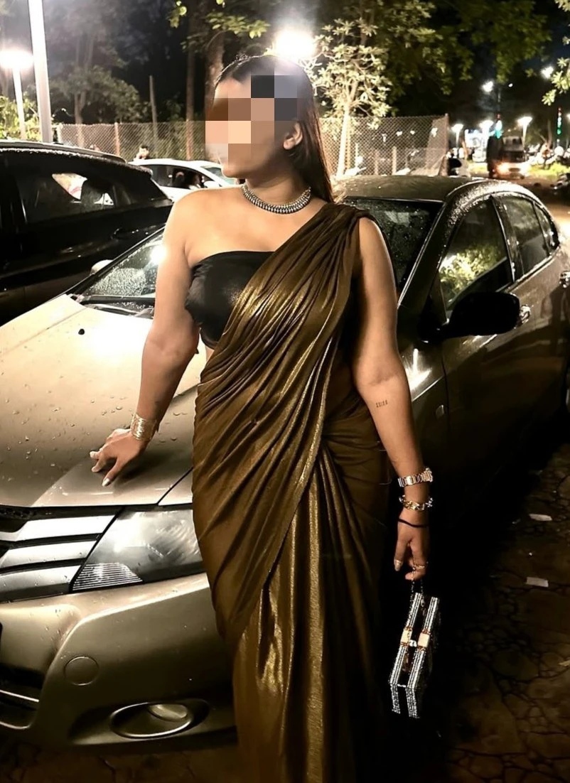 Cam fun.... – Indian escort in Kolkata — 2 / 3
