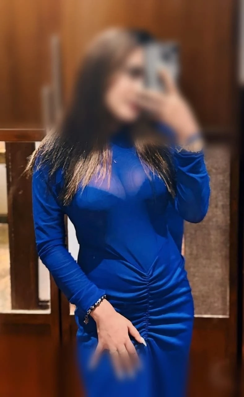 ZOYA WEBCAM AND REAL MEET 🤍9 – Indian escort in Bangalore — 2 / 3