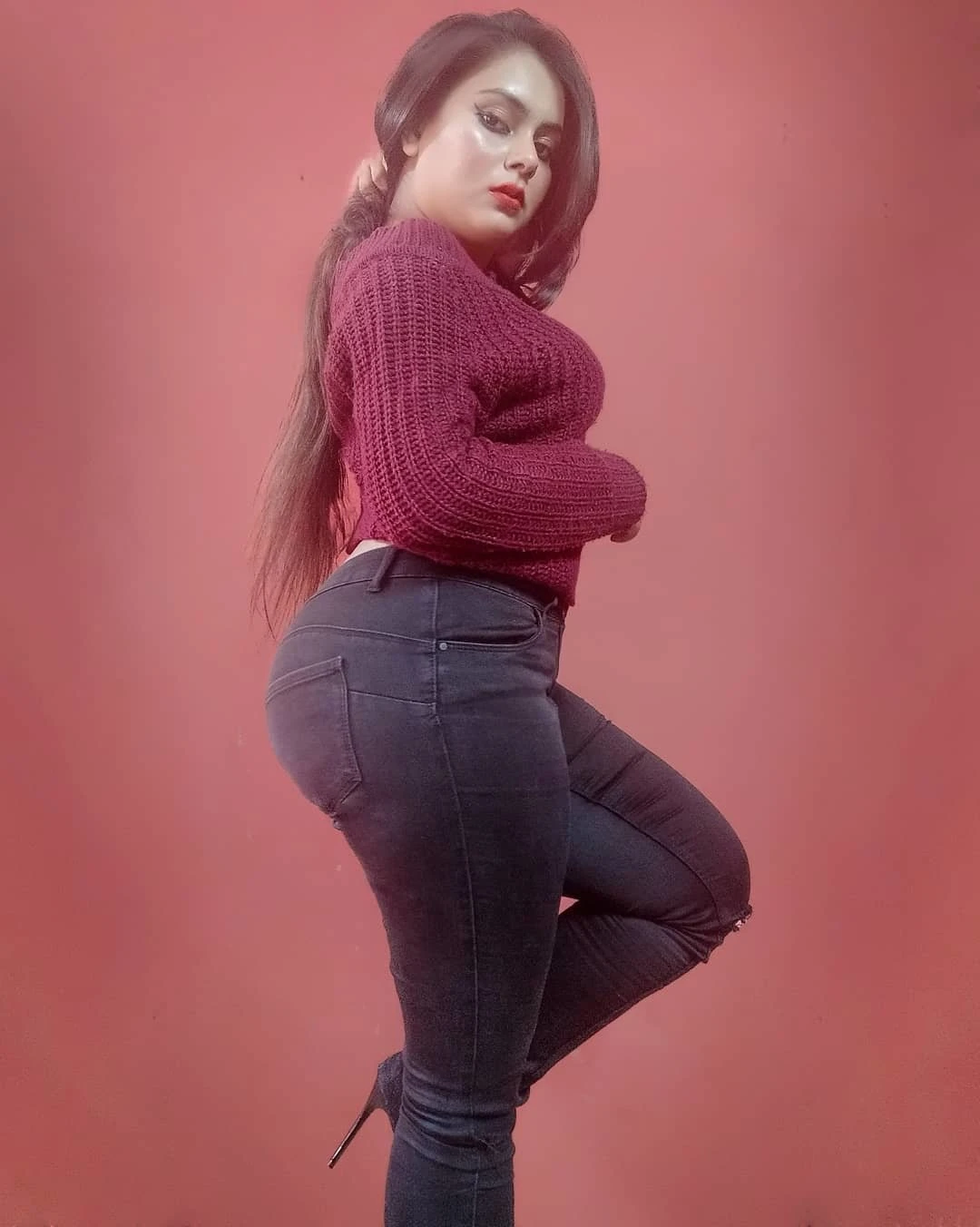 Sanjana Sen – Indian escort in Bangalore — 5 / 10