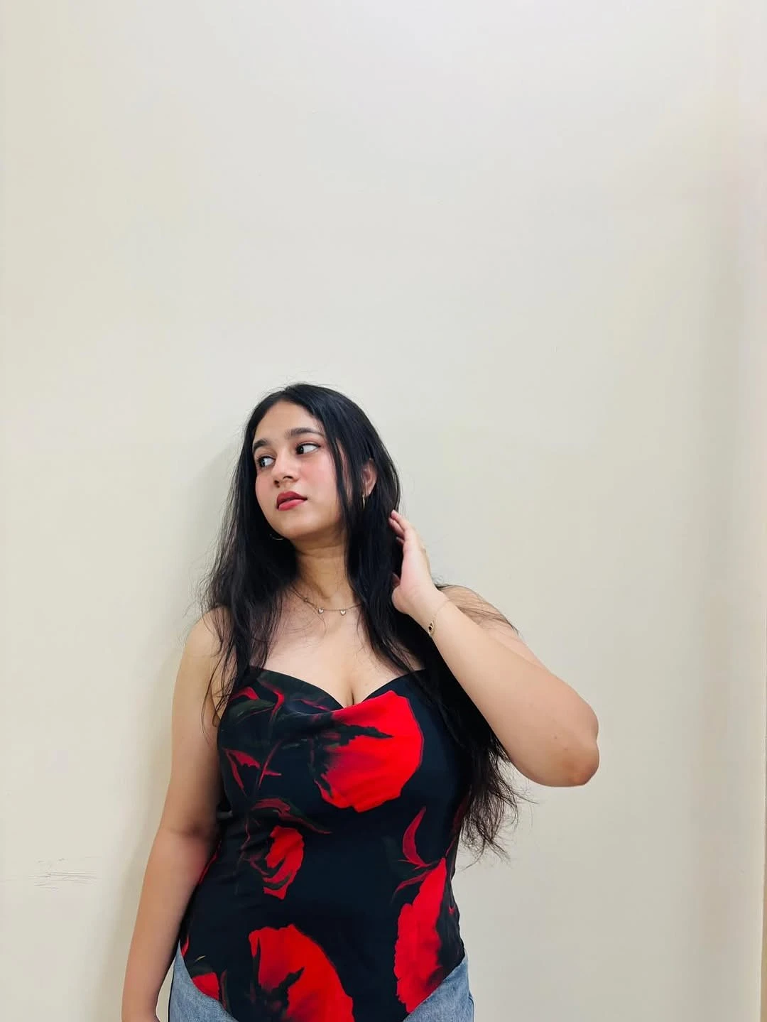 Khushi – Indian escort in Dehradun, Uttarakhand — 2 / 4
