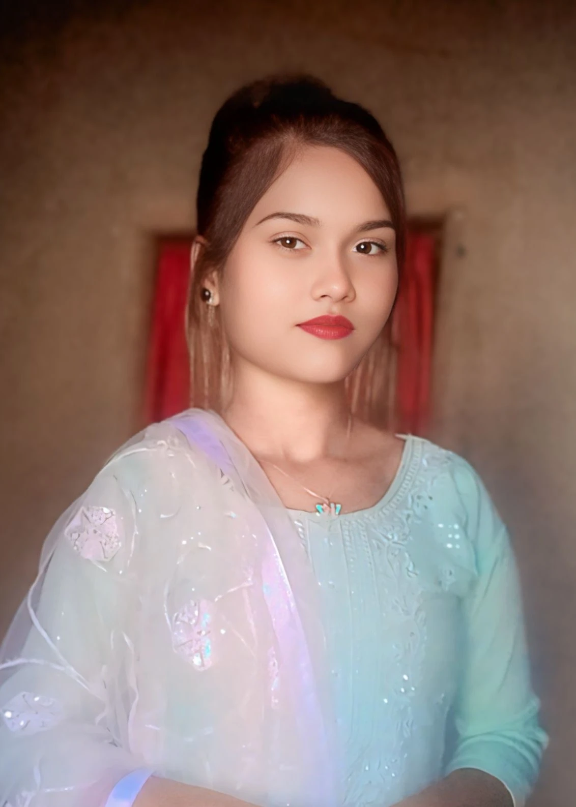 Sonali Cam and Real Meet – Indian escort in Chennai — 1 / 2
