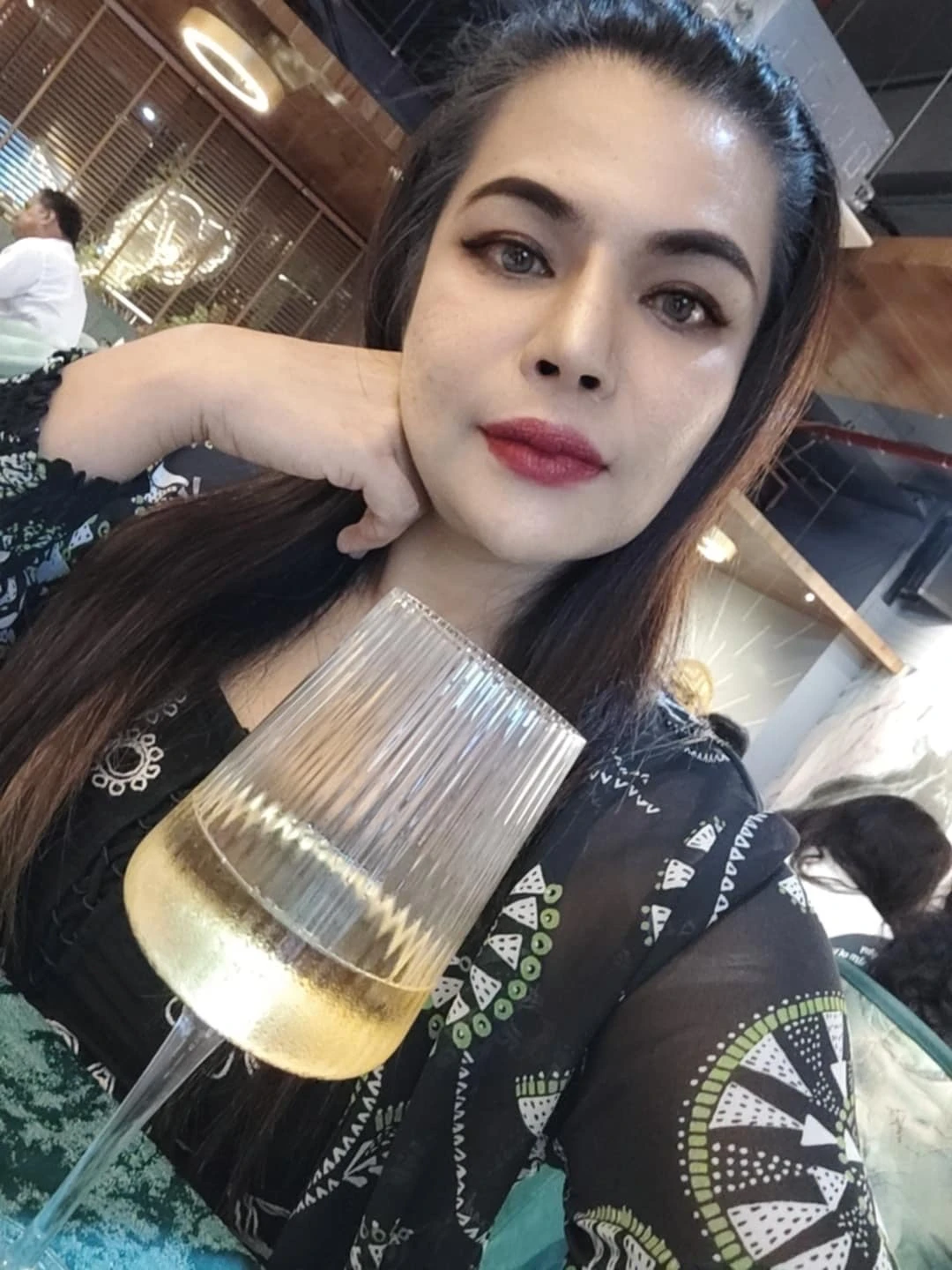 Nana – Thai masseuse in Chandigarh — 17 / 24