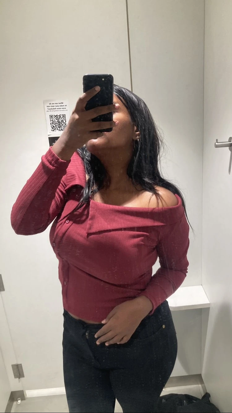 Riya – Indian escort in Bangalore — 7 / 8