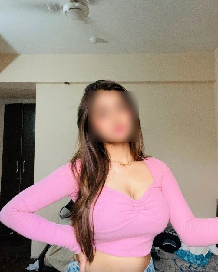 CASH❣️INDEPENDENT GIRLS DOORSTEP OUTCALL – Indian escort in Bangalore — 3 / 6