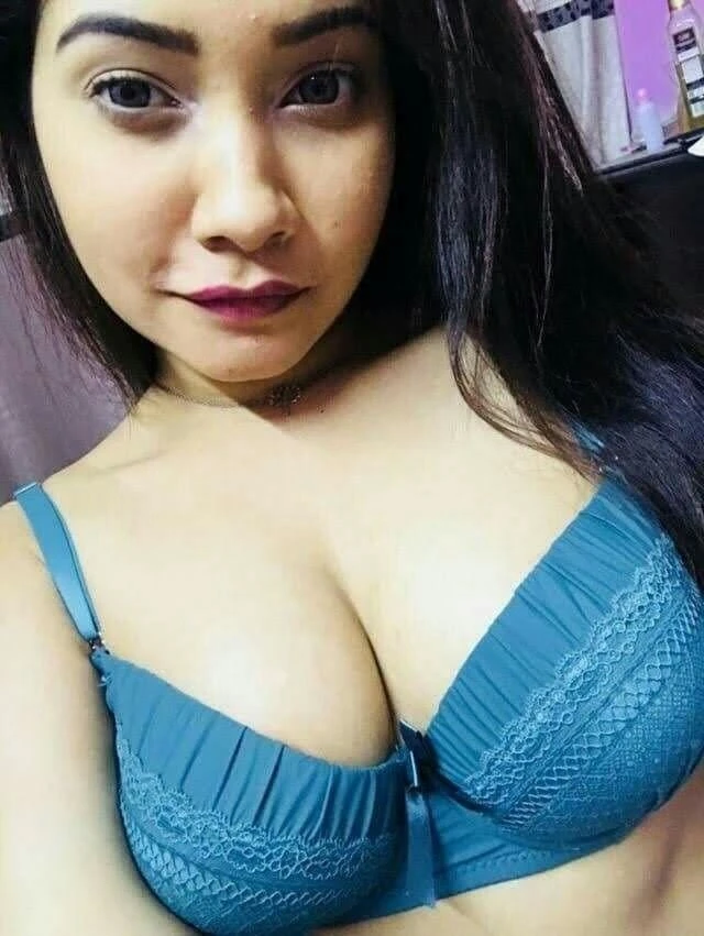 Neharika – Indian escort in Calangute — 4 / 6