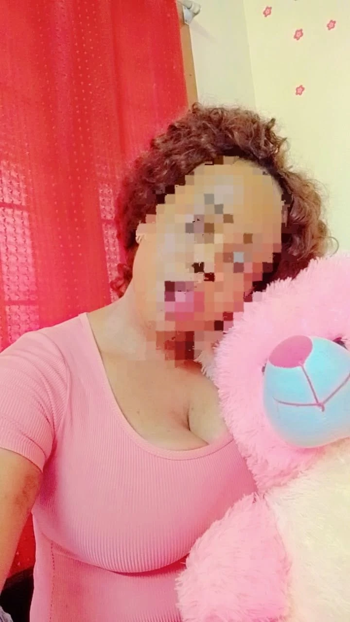 Nina Pretty – South African escort in Chennai — 7 / 10