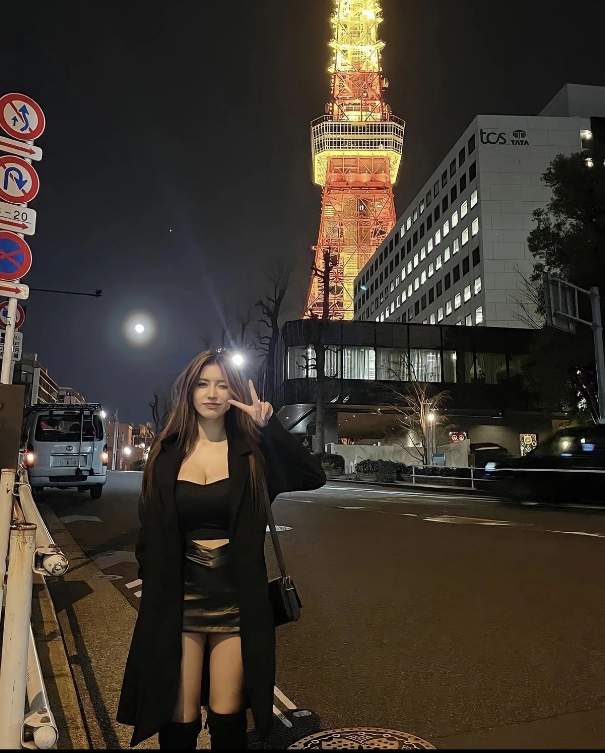 Amor – escort in Hong Kong — 2 / 5