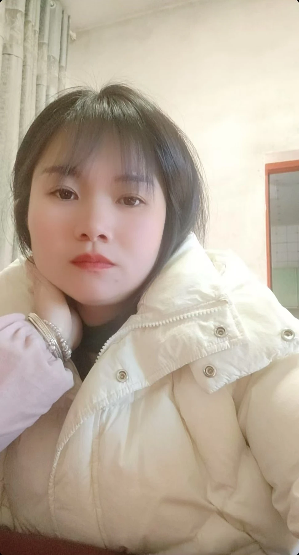 Tinay – Chinese escort in Tirana — 2 / 6