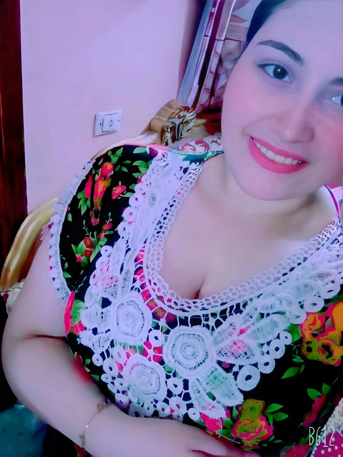 Anjali – Indian escort in Bangalore — 2 / 3