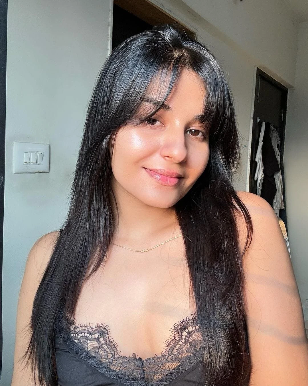 Zoya Escorts Service – Indian escort in Bangalore — 1 / 5