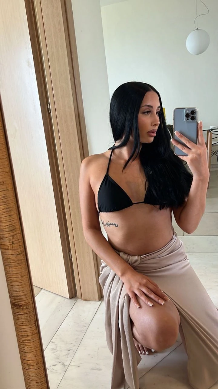 Nova – Brazilian escort in Hong Kong — 3 / 6
