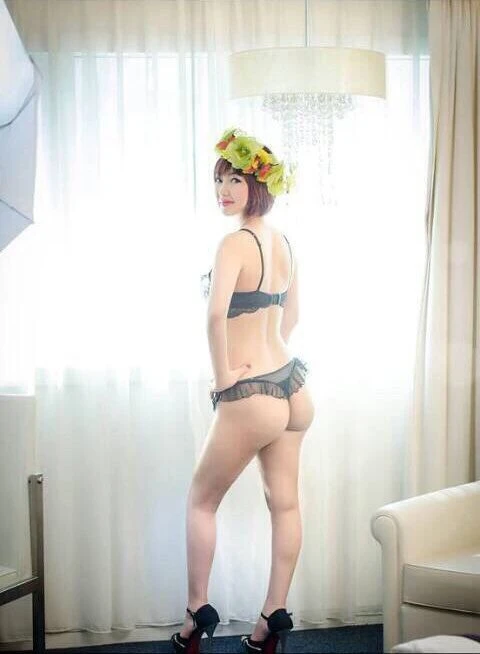 Stunning Mistress Maki – Japanese escort in Hong Kong — 4 / 9